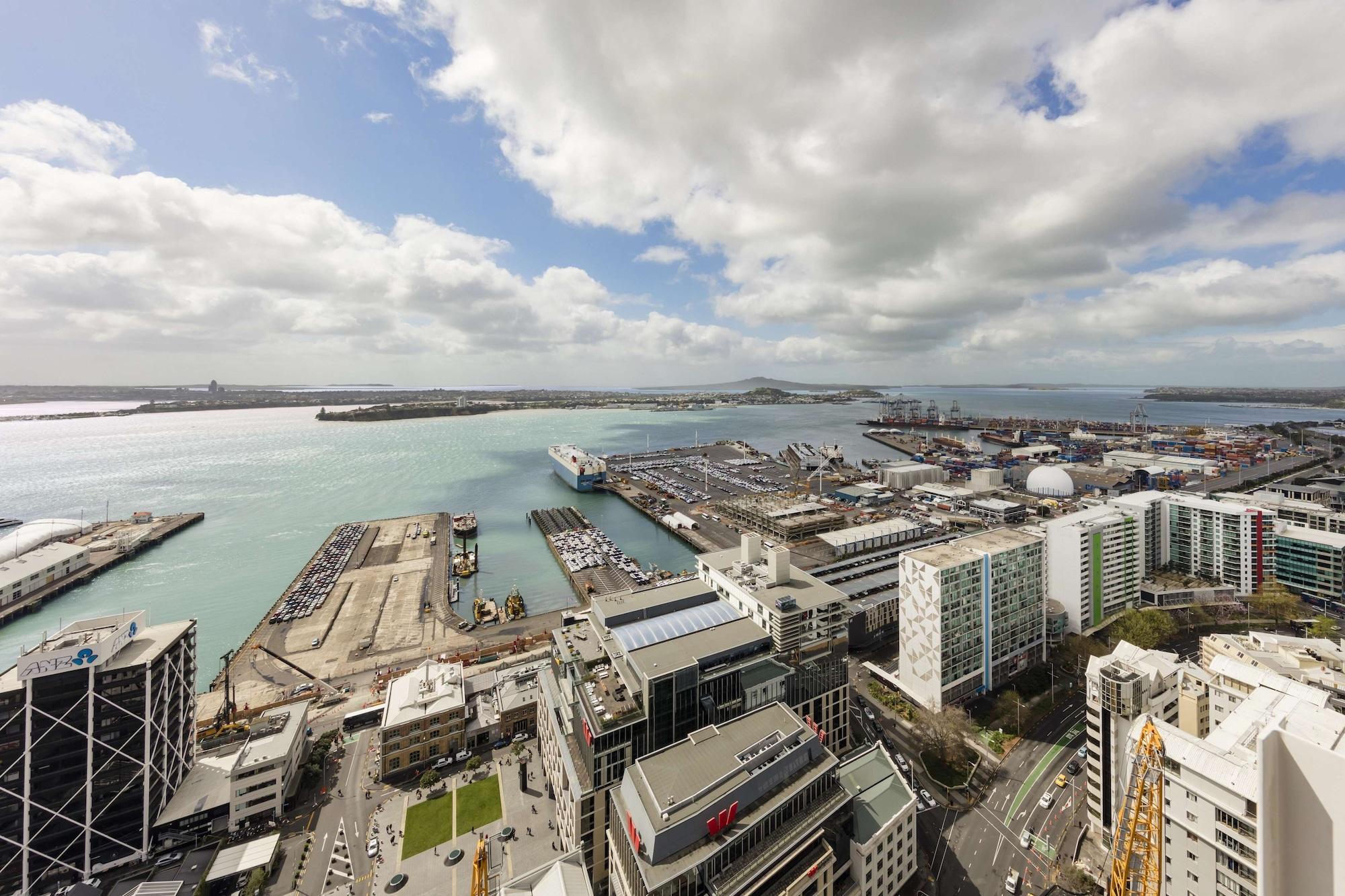 Auckland Harbour Suites Exterior foto
