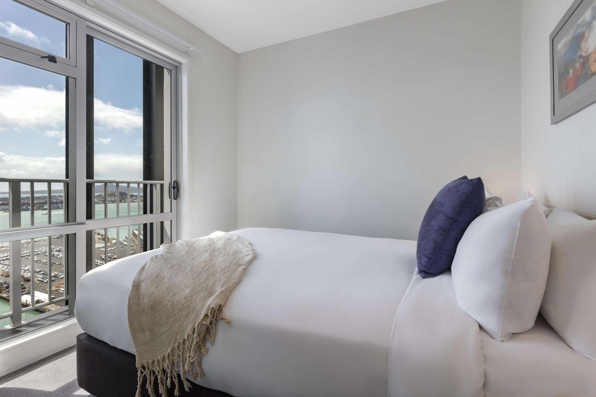 Auckland Harbour Suites Exterior foto
