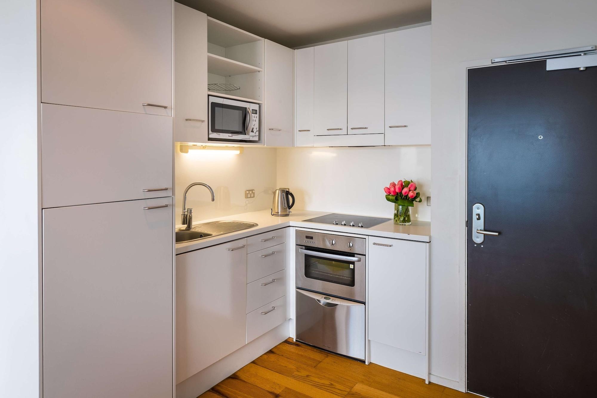 Auckland Harbour Suites Exterior foto