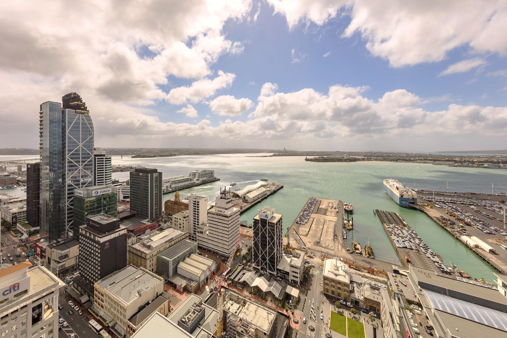 Auckland Harbour Suites Exterior foto