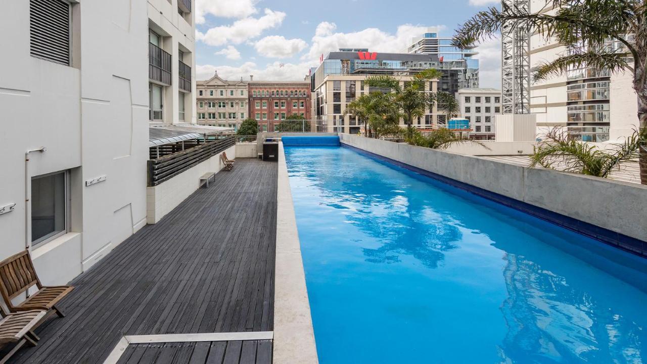 Auckland Harbour Suites Exterior foto